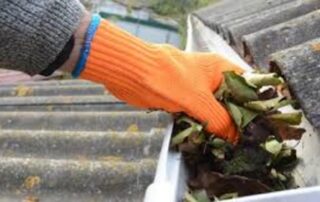 gutter cleaning in oakland